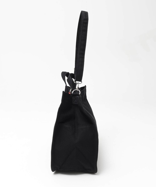 FILA（フィラ）の「FILA×PEANUTS/フィラ×ピーナッツ 2WAY バッグ スヌーピー 綿 キャンバス スナップ釦 ボタン トートバッグ ハンドバッグ ショルダートート（トートバッグ・レディース・ブラック/オフホワイト・FREE）」の11枚目の写真