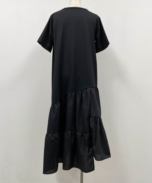 PICCIN(ピッチン)の「アシンメトリー切替えワンピース(ワンピース・レディース・ブラック・M/L)」の7枚目の写真