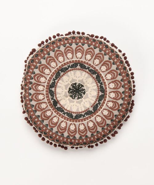 チャイハネ（チャイハネ）の「【チャイハネ】カシュールラウンドクッション（クッション/クッションカバー・レディース・ホワイト/ベージュ/ネイビー/グレー/ピンク/ブルー/レインボー・FREE）」の3枚目の写真