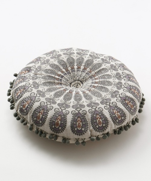 チャイハネ（チャイハネ）の「【チャイハネ】カシュールラウンドクッション（クッション/クッションカバー・レディース・ホワイト/ベージュ/ネイビー/グレー/ピンク/ブルー/レインボー・FREE）」の17枚目の写真