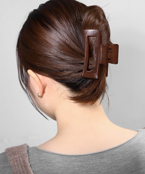 ANEMONE(アネモネ)の「スクエアカラーバンス(バレッタ/ヘアクリップ・レディース・ネイビー/ピンク/オレンジ/グリーン/アイボリー/グレー/ブラウン/ベージュ・FREE)」の4枚目の写真