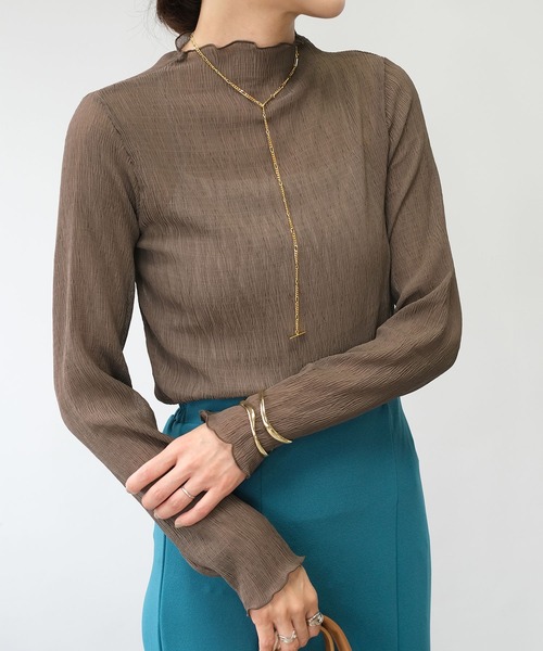 ANDJ(アンドジェイ)の「【2022/AW】楊柳プリーツシアートップス(Tシャツ/カットソー・レディース・ブラック/ブラウン/アイボリー・M)」の3枚目の写真