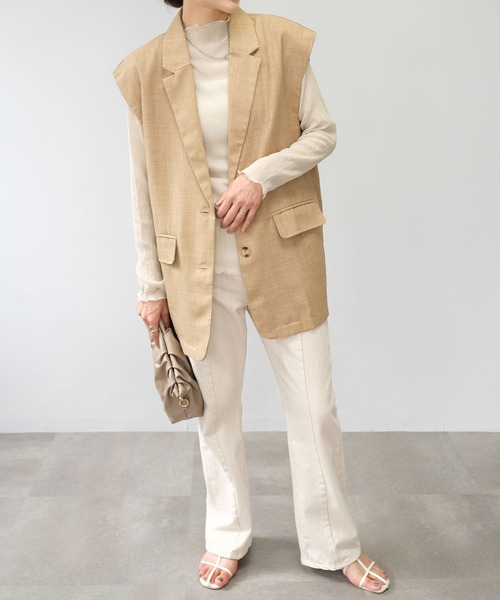 ANDJ(アンドジェイ)の「【2022/AW】楊柳プリーツシアートップス(Tシャツ/カットソー・レディース・ブラック/ブラウン/アイボリー・M)」の17枚目の写真