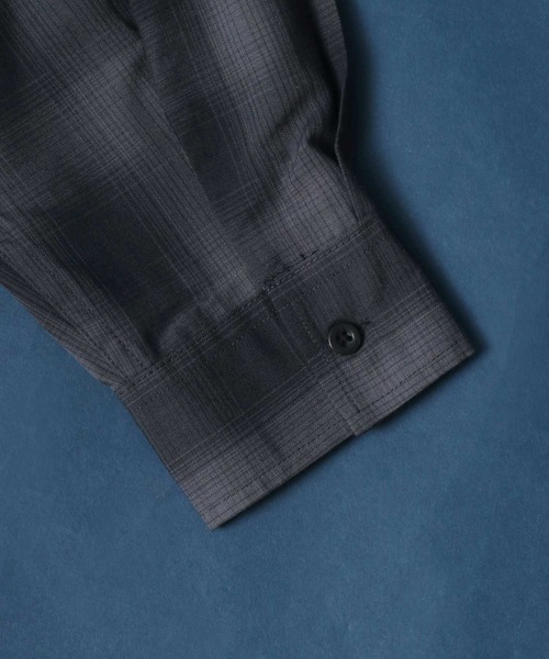 ANPAS（アンパス）の「TR Oversize Balloon Sleeve Ombre Check Shirt/TR オーバーサイズ バルーンスリーブ オンブレチェックシャツ（シャツ/ブラウス・メンズ・ブラック/ブラウン/レッド/ブルー・M/L/LL）」の13枚目の写真
