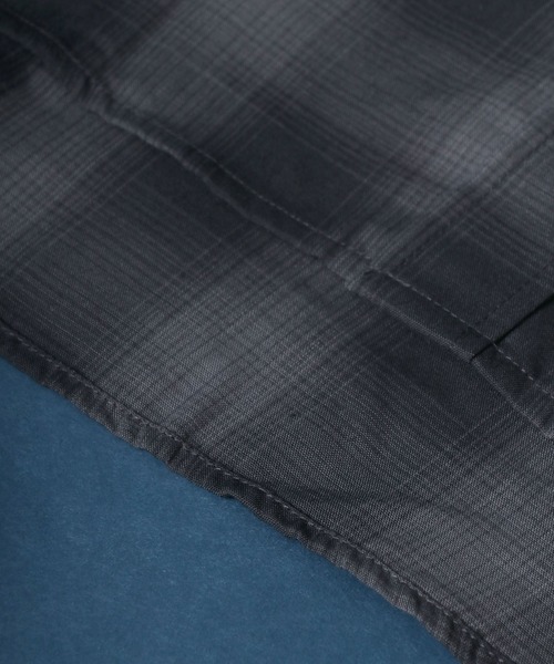 ANPAS（アンパス）の「TR Oversize Balloon Sleeve Ombre Check Shirt/TR オーバーサイズ バルーンスリーブ オンブレチェックシャツ（シャツ/ブラウス・メンズ・ブラック/ブラウン/レッド/ブルー・M/L/LL）」の14枚目の写真