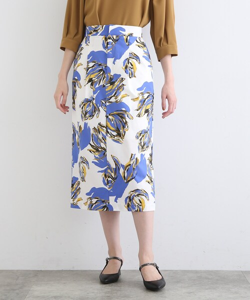 INDIVI(インディヴィ)の「◆【洗える】フラワープリント ストレートスカート(スカート・レディース・ホワイト系その他/ブラック系・40/38/36/03/05/15 /13/19)」の19枚目の写真