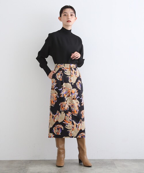 INDIVI(インディヴィ)の「◆【洗える】フラワープリント ストレートスカート(スカート・レディース・ホワイト系その他/ブラック系・40/38/36/03/05/15 /13/19)」の7枚目の写真