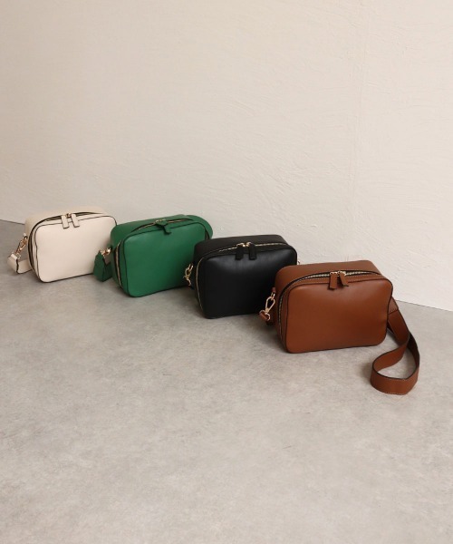 MIAN (ミアン)の「BELLIS / スクエアショルダーバッグ(ショルダーバッグ・レディース・ブラック/ブラウン/グリーン/アイボリー・FREE)」の22枚目の写真