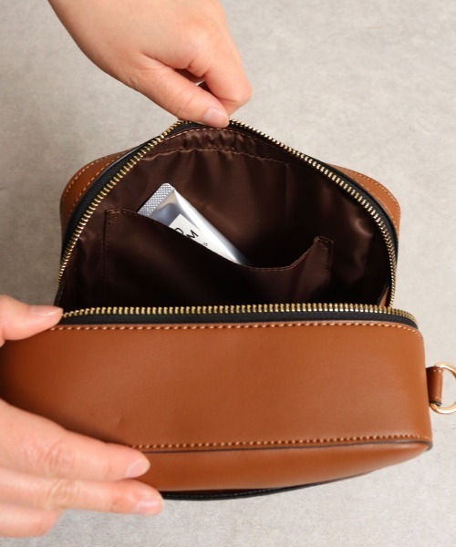 MIAN (ミアン)の「BELLIS / スクエアショルダーバッグ(ショルダーバッグ・レディース・ブラック/ブラウン/グリーン/アイボリー・FREE)」の17枚目の写真