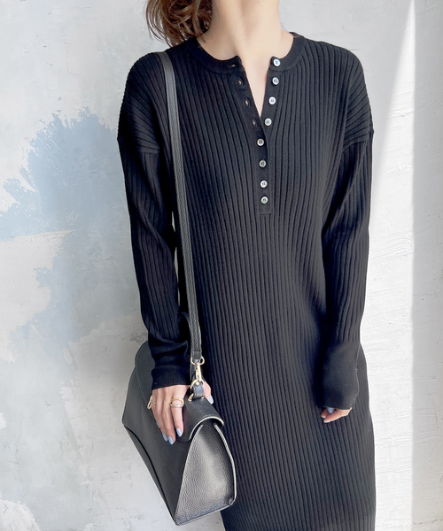 Spick & Span（スピックアンドスパン）の「≪追加≫ヘンリーネックリブニットワンピース（ワンピース・レディース・ネイビー/ブラック/ベージュ/カーキ・FREE）」の6枚目の写真