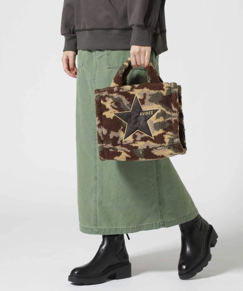 AVIREX（アヴィレックス）の「≪直営店限定≫BOA STAR MINI TOTE BAG/ ボアスターミニトートバッグ（トートバッグ・レディース・ブラック/ベージュ系その他/チャコール/ホワイト系2/カーキ系2・F）」の5枚目の写真
