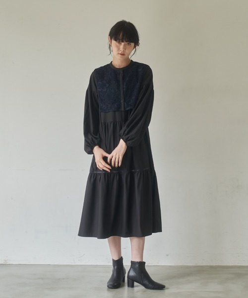 idem（イデム）の「lace vest × tiered onepiece/レースベストレイヤードワンピース（ワンピース・レディース・ブラック/ベージュ・FREE）」の7枚目の写真