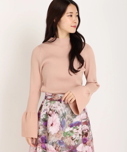 STRAWBERRY-FIELDS（ストロベリーフィールズ）の「シエナポリー　ニット・セーター（ニット/セーター・レディース・ブルー/ブラック/オフホワイト/ピンク/ネイビー・2）」の5枚目の写真