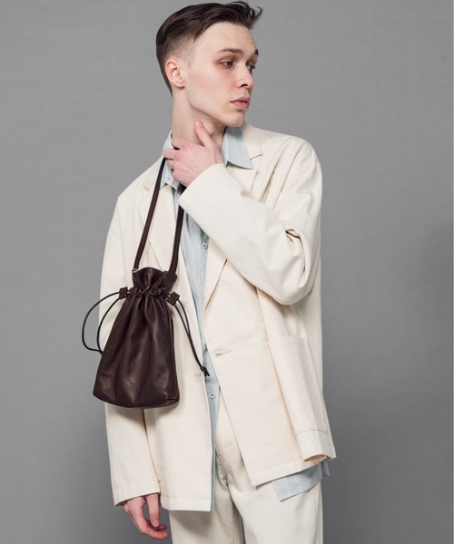 MR.OLIVE(ミスターオリーブ)の「MR.OLIVE/ミスターオリーブ WATER PROOF LIGHT LEATHER / DRAWSTRING BAG レザー 巾着バッグ ハンドバッグ(ショルダーバッグ・メンズ・ブラック/ブラウン・FREE)」の14枚目の写真