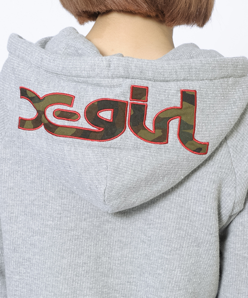 X-girl(エックスガール)の「LOGO SWEAT HOODIE DRESS(ワンピース・レディース・ブラック/アッシュ/バーガンディー/ネイビー・1/2)」の12枚目の写真