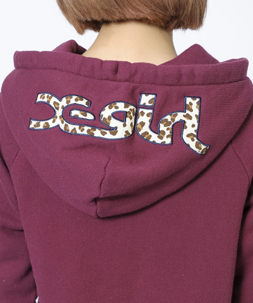 X-girl(エックスガール)の「LOGO SWEAT HOODIE DRESS(ワンピース・レディース・ブラック/アッシュ/バーガンディー/ネイビー・1/2)」の14枚目の写真