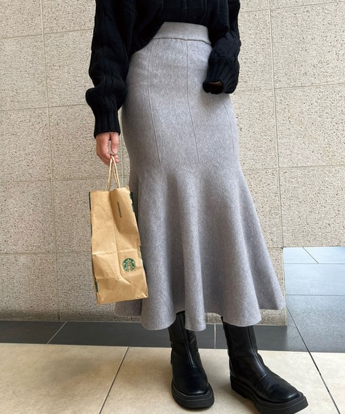 SPIGA（スピーガ）の「ニットロングマーメイドスカート（スカート・レディース・ブラック/グレー/ベージュ・FREE）」の6枚目の写真