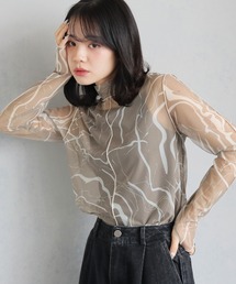 【cheriella】WEB限定フィンガーホールマーブルハイネックシアートップス長袖
