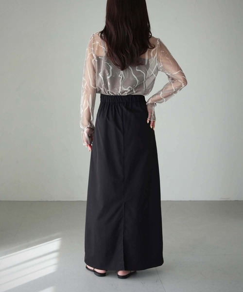 cheriella（シェリエラ）の「【cheriella】WEB限定フィンガーホールマーブルハイネックシアートップス長袖（Tシャツ/カットソー・レディース・ブラック/グレイッシュベージュ/ブルー/カーキ/グレー系その他/グレー/ブルーグリーン/ワイン・M）」の18枚目の写真