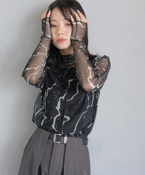 cheriella】WEB限定フィンガーホールマーブルハイネックシアー