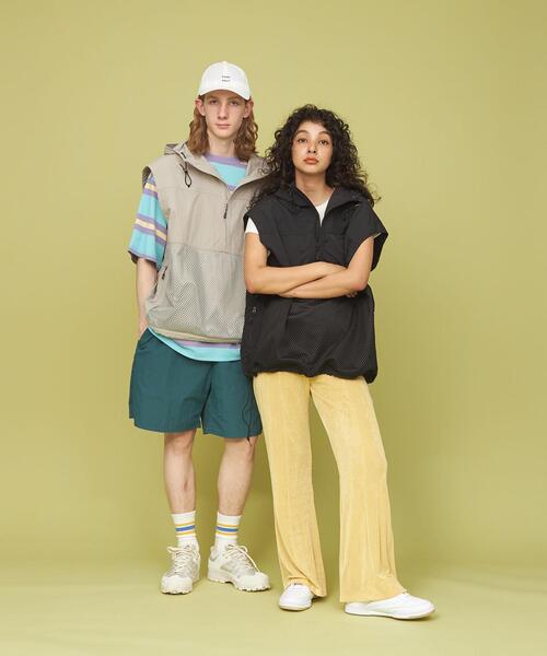 CITEN（シテン）の「＜CITEN＞マルチポケット フード ベスト（ベスト・メンズ・ブラック/グレー・FREE）」の3枚目の写真