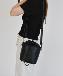 An+u（アンユー）の「巾着ショルダーバッグ（ショルダーバッグ）」