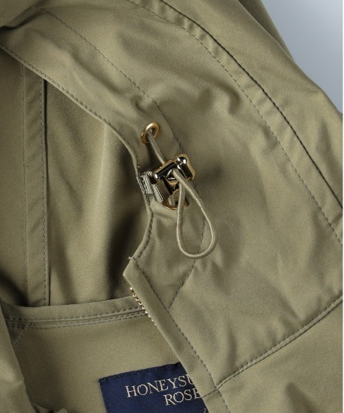 HONEYSUCKLE ROSE（ハニーサックルローズ）の「【HONEYSUCKLE ROSE】撥水マウンテンパーカー（マウンテンパーカー・レディース・ベージュ/ブラック/カーキブラウン・M/L）」の22枚目の写真
