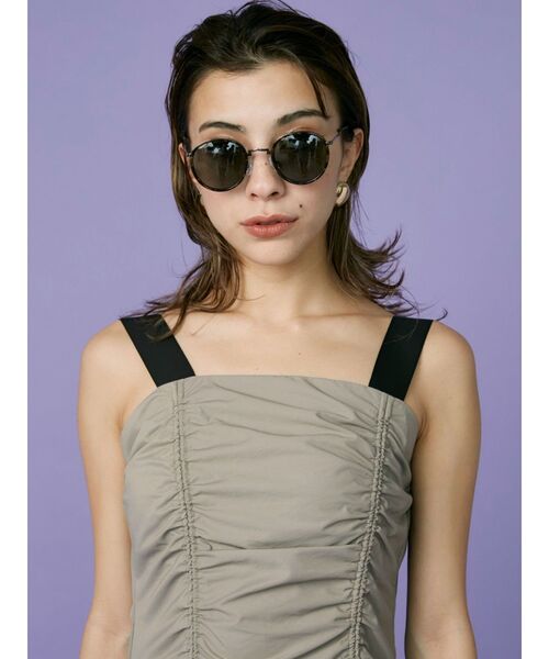 EVRIS（エヴリス）の「ROUND HEM サングラス（サングラス・レディース・その他1/ブラック・FREE）」の6枚目の写真