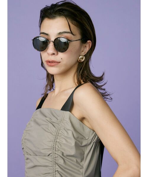 EVRIS（エヴリス）の「ROUND HEM サングラス（サングラス・レディース・その他1/ブラック・FREE）」の7枚目の写真