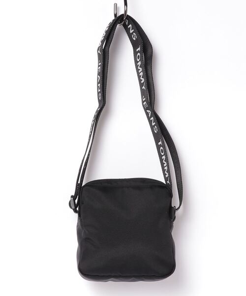 tommy jeans(トミー ジーンズ)の「エッセンシャルスクエアリポーターバッグ(ショルダーバッグ・メンズ・ブラック/オレンジ・FREE)」の15枚目の写真