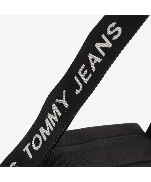 tommy jeans(トミー ジーンズ)の「エッセンシャルスクエア tommy jeans(トミー ジーンズ)の「エッセンシャルスクエア