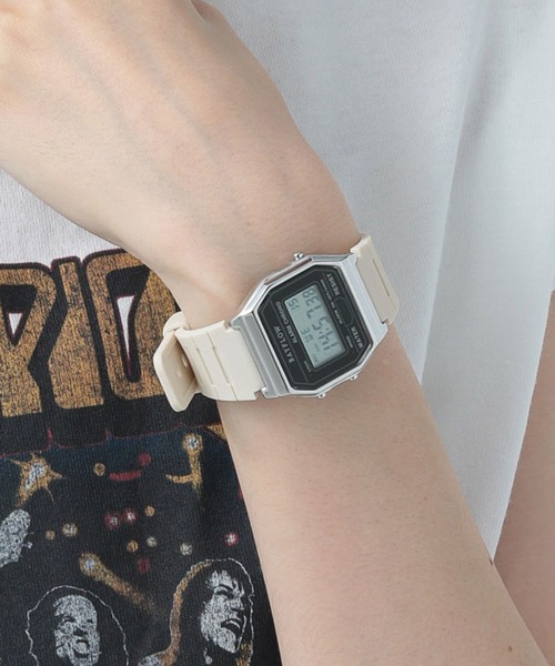 BAYFLOW（ベイフロー）の「デジタルラバーウォッチ（デジタル腕時計・レディース・ブラック/オフホワイト・FREE）」の2枚目の写真