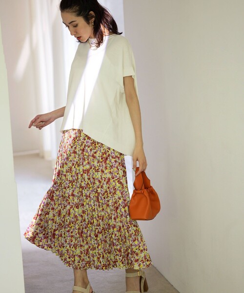 組曲(クミキョク)の「【洗える・型崩れしにくい】CHAI ニットTシャツ(ニット/セーター・レディース・ピンク系/アイボリー系/オールドローズ系/ネイビー系・5/7/6)」の6枚目の写真