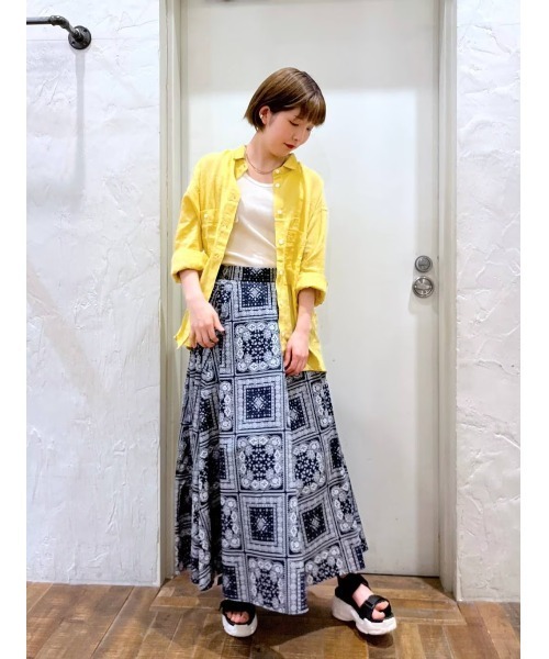 niko and...(ニコアンド)の「FINEリネンワークBIGシャツ(シャツ/ブラウス・レディース・イエロー/ホワイト/グリーン/ブルー/オフホワイト・MEDIUM/LARGE)」の14枚目の写真