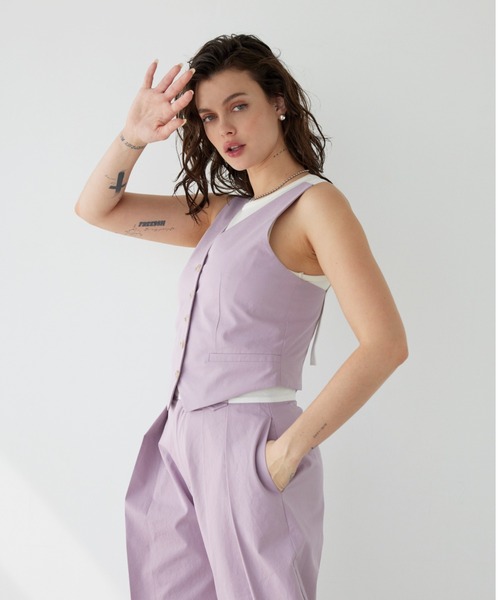 ALEXIA STAM（アリシアスタン）の「Contrast V Neck Vest /Vネックベストトップス（ベスト・レディース・ピンク系その他/サンドベージュ/グリーン・S/M）」の16枚目の写真