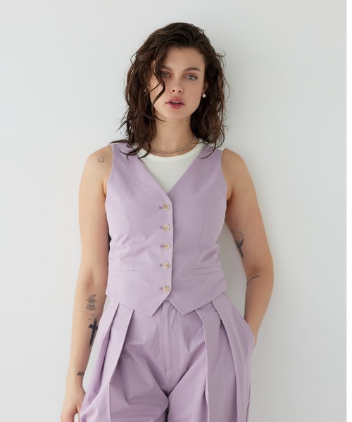 ALEXIA STAM（アリシアスタン）の「Contrast V Neck Vest /Vネックベストトップス（ベスト・レディース・ピンク系その他/サンドベージュ/グリーン・S/M）」の18枚目の写真