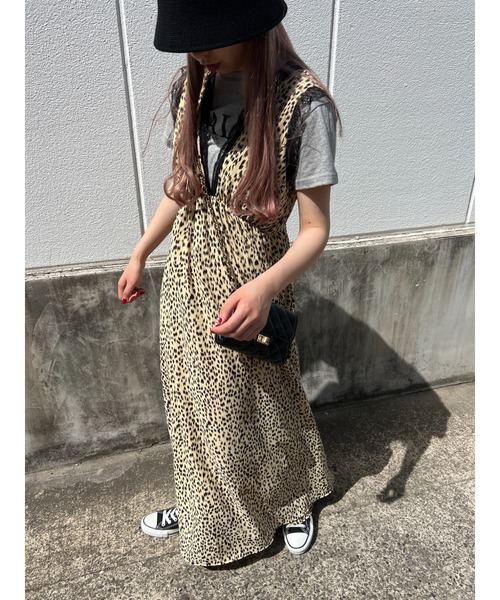 WC（ダブル シー）の「レオパードロングワンピース（ワンピース・レディース・ベージュ系その他・FREE）」の6枚目の写真