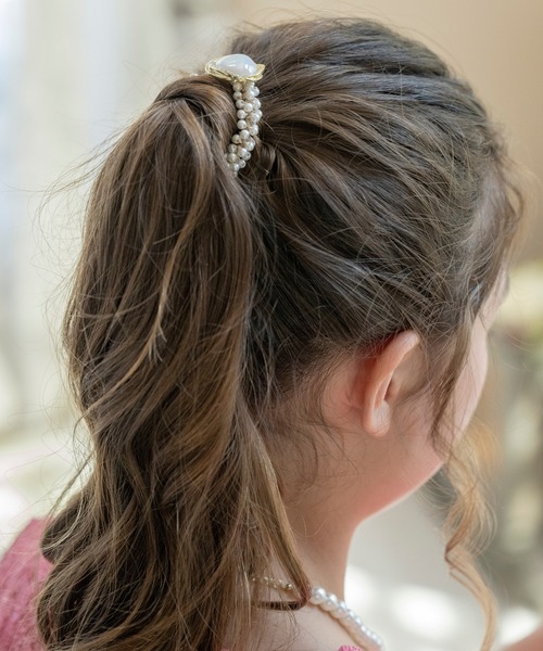 Catherine Cottage（キャサリンコテージ）の「【ZOZO限定】ビジューパールヘアゴム（ヘアゴム・キッズ・ホワイト・FREE）」の6枚目の写真