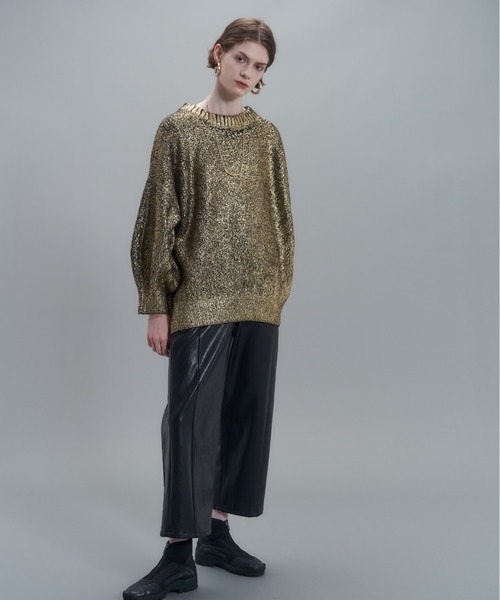 MECRE(メクル)の「フェイクレザーストレートパンツ(その他パンツ・レディース・ブラック・S/M)」の2枚目の写真