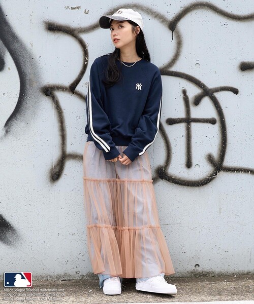 FREAK'S STORE(フリークスストア)の「MLB × FREAK'S STORE/エムエルビー MLB トラックプルオーバー/ラインスウェット(スウェット・レディース・グリーン/オフホワイト/ネイビー・フリ-)」の4枚目の写真