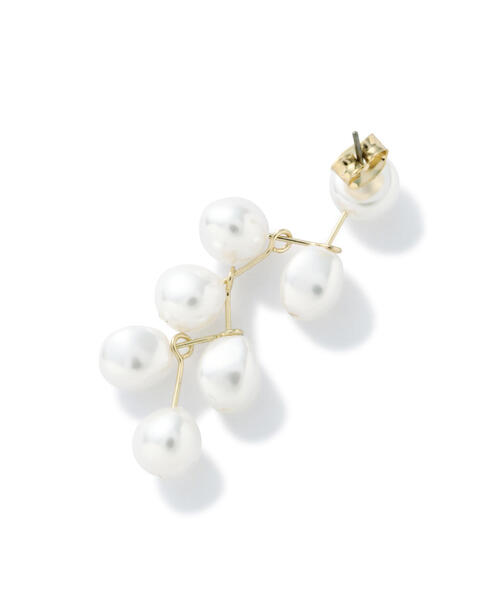 EDIT COLOGNE（エディットコロン）の「パールドロップピアス（ピアス（両耳用）・レディース・ホワイト・ﾌﾘ-）」の6枚目の写真