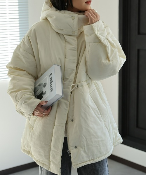 ap retro（アプレトロ）の「フードパディングスタンドビッグブルゾン/パディングコート/モンスターコート（ダウンジャケット/コート・レディース・オフホワイト/アイボリー/ブラック・FREE）」の6枚目の写真