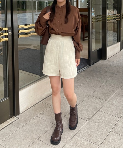 Ambre Ciel(アンブルシエル)の「ケープバンドカラーシャツ/【WEB/EC限定商品】(シャツ/ブラウス・レディース・ダークブラウン/オフホワイト・FREE)」の14枚目の写真