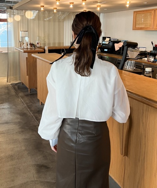 Ambre Ciel(アンブルシエル)の「ケープバンドカラーシャツ/【WEB/EC限定商品】(シャツ/ブラウス・レディース・ダークブラウン/オフホワイト・FREE)」の18枚目の写真