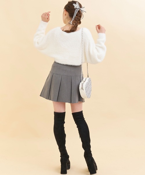 Crea titty&Co. PETIT（クレアティティーアンドコープチ）の「【Crea titty&Co.PETIT 】デコルテオープンニットトップス（ニット/セーター・レディース・ホワイト/ブラック・FREE）」の6枚目の写真