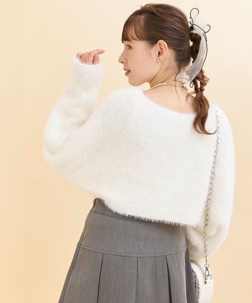 Crea titty&Co. PETIT（クレアティティーアンドコープチ）の「【Crea titty&Co.PETIT 】デコルテオープンニットトップス（ニット/セーター・レディース・ホワイト/ブラック・FREE）」の9枚目の写真