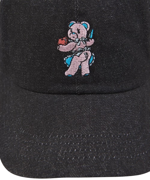 PUNYUS（プニュズ）の「ワンポイントベアデニムキャップ（キャップ・レディース・ライトブルー/ブラック・FREE）」の7枚目の写真