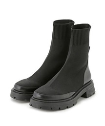 LILY BROWN | トラックソールニットショートブーツ(パンプス)