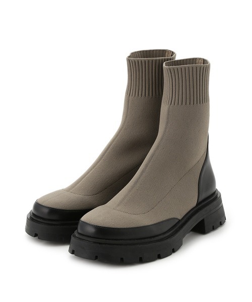 LILY BROWN（リリーブラウン）の「トラックソールニットショートブーツ（パンプス・レディース・アイボリー/ブラック/カーキ・LARGE/SMALL/MEDIUM）」の10枚目の写真