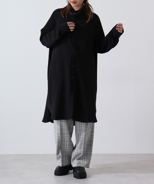 revertical(リバーティカル)の「バンドカラーロングシャツ(シャツ/ブラウス・メンズ・グレイッシュベージュ/ブラック/ブルー・L/M)」の6枚目の写真